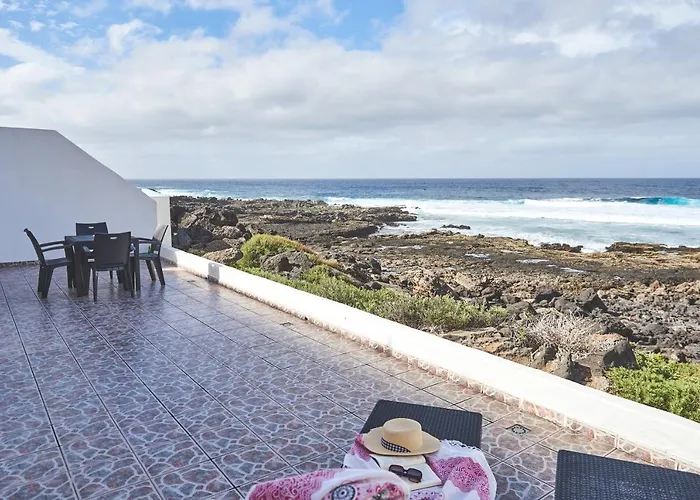 Semesterbostad Casa Mar Adentro La Santa